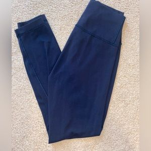 COPY - Navy Blue Lululemon wunder train 25” leggings